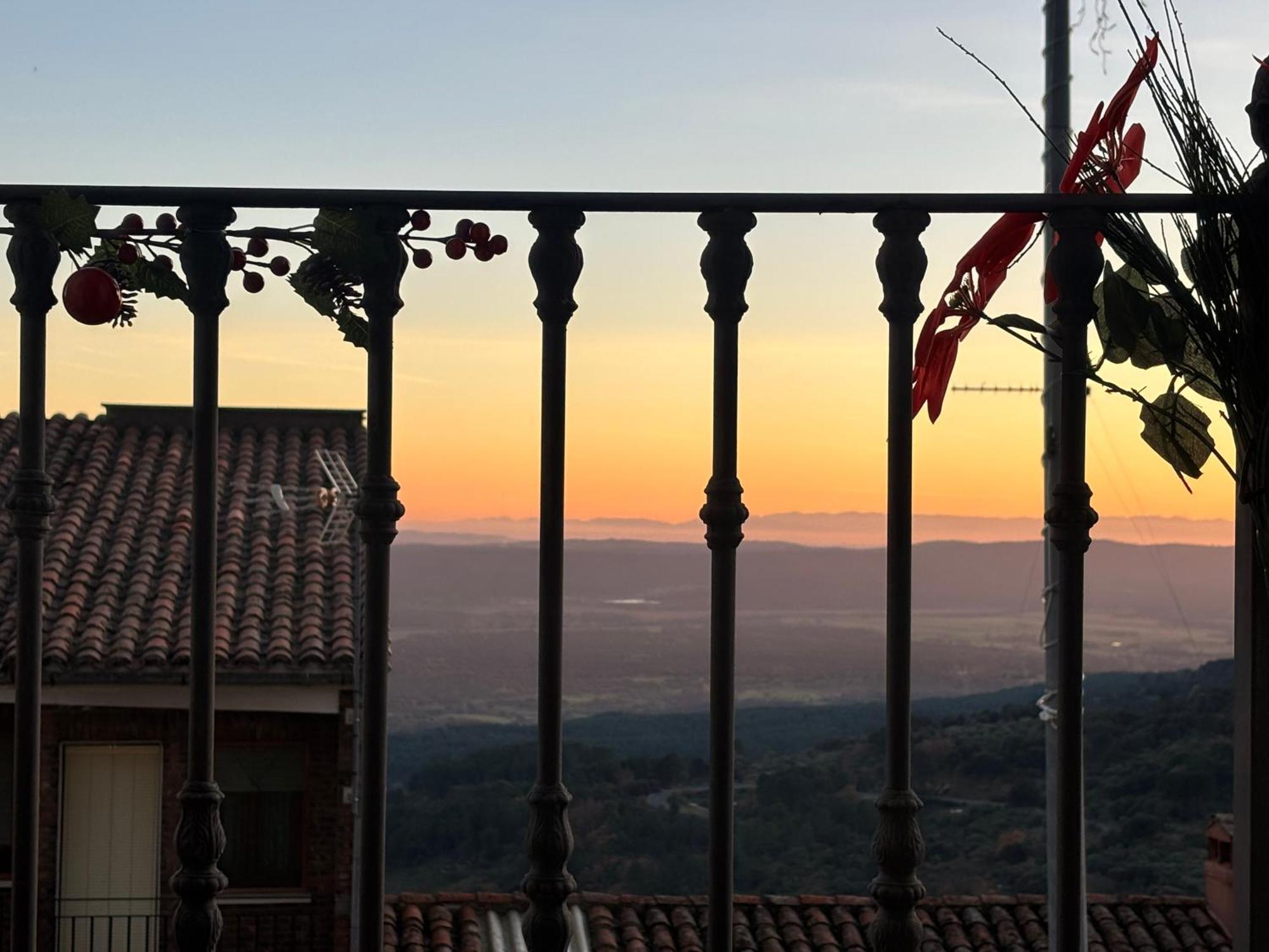 Espejo Del Tietar Villa Pedro Bernardo ภายนอก รูปภาพ